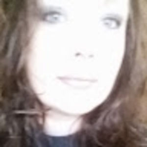 Meet your Posher, Deanna